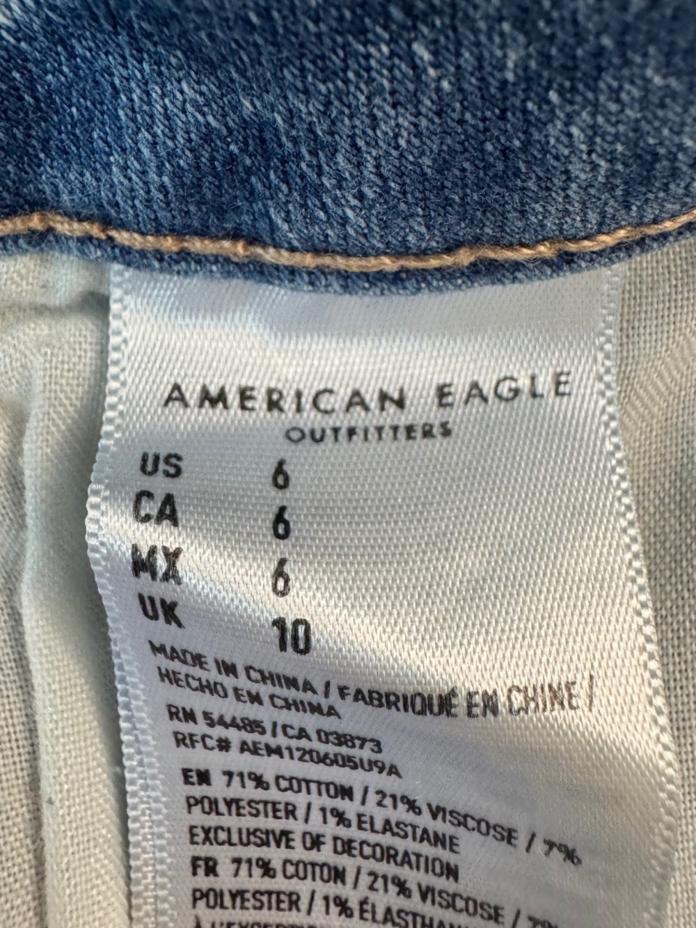 American Eagle Lace Pockets Shortie Denim Short Size 6 - Picture 11 of 12